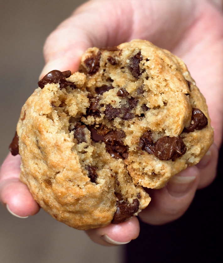 Levain Bakery Chocolate Chip Cookie Copycat Recipe - Katie Cakes