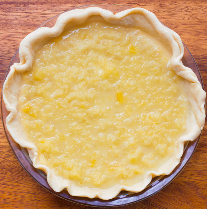 The Best Pineapple Pie Just 5 Ingredients!