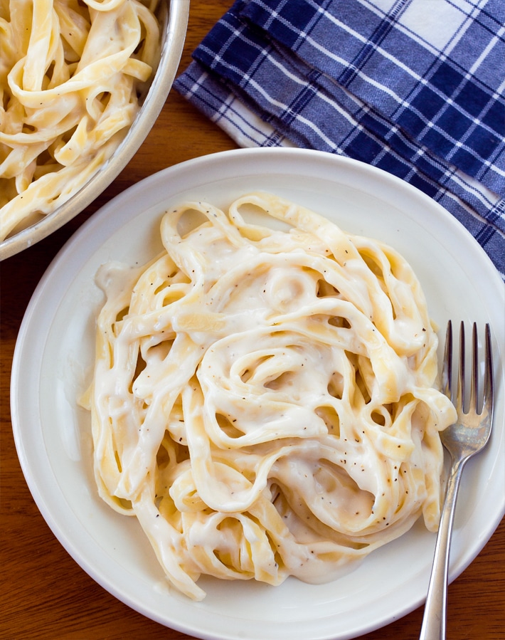 Vegan Alfredo Sauce - With NO Cashews Required!