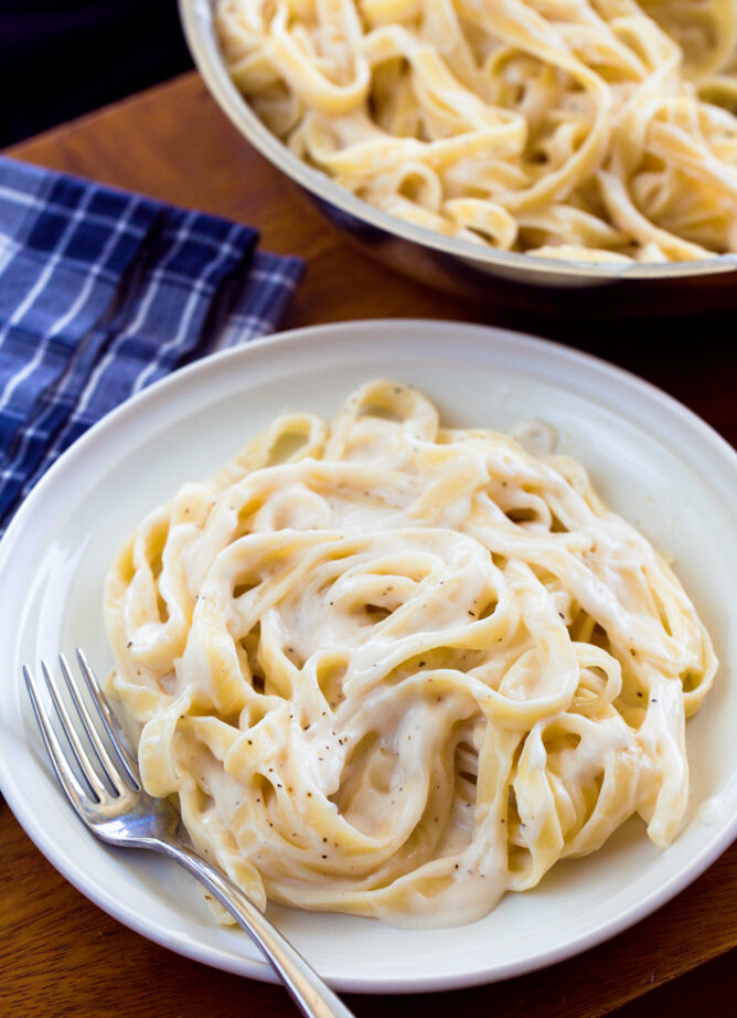Vegan Alfredo Sauce With NO Cashews Required!
