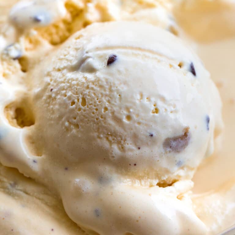 Vegan Cookie Dough Ice Cream - NO eggs or dairy!