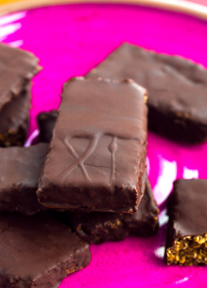 No Bake Chocolate Oatmeal Protein Bars Chocolate Covered Katie