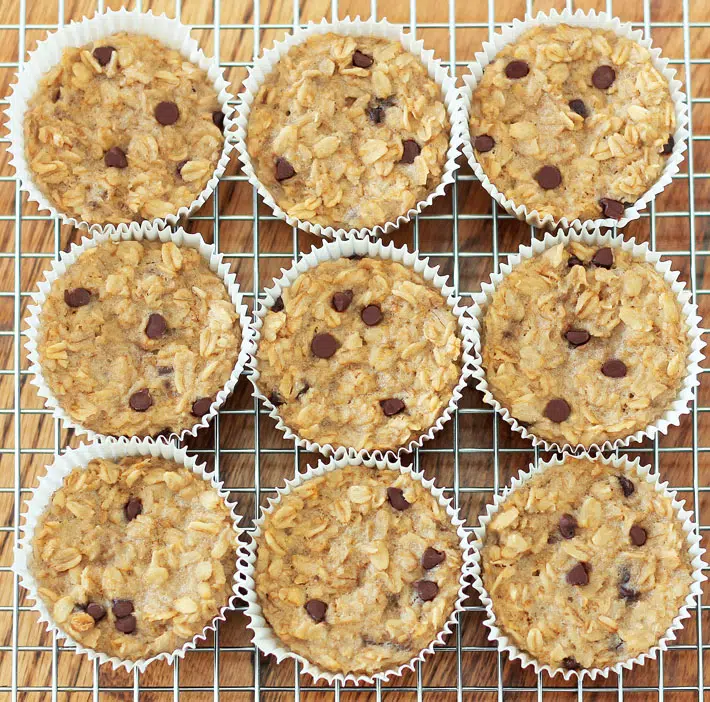 Breakfast Oatmeal Cupcakes.jpg