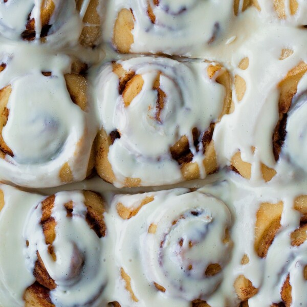 Vegan Cinnamon Rolls