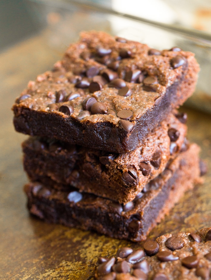 Brownies protéinés moelleux de 20 grammes