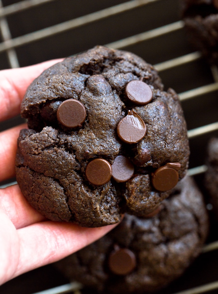 Recipe for vegan chocolate chip cookies
