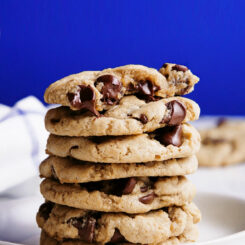 Healthy Oatmeal Chocolate Chip Cookies