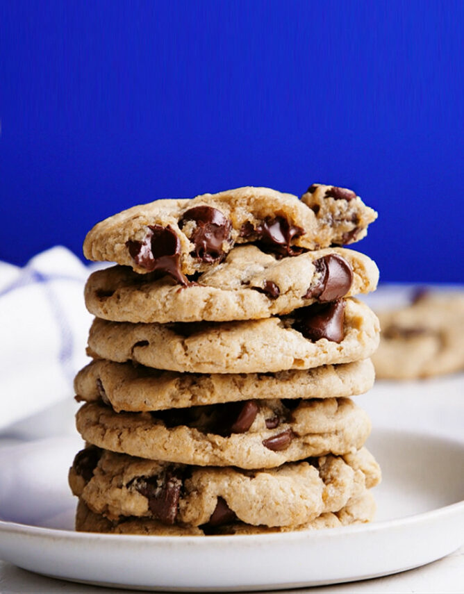 Healthy Oatmeal Chocolate Chip Cookies 668x855 - Chocolate Frozen Yogurt - Creamy, Healthy Soft Serve Recipe!