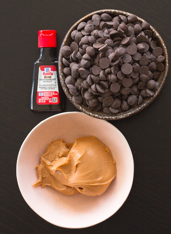 Chocolate Chip Peppermint Fudge Ingredients