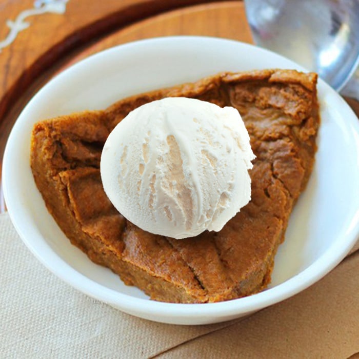 Healthy Pumpkin Pie Recipe No Crust with vanilla ice cream