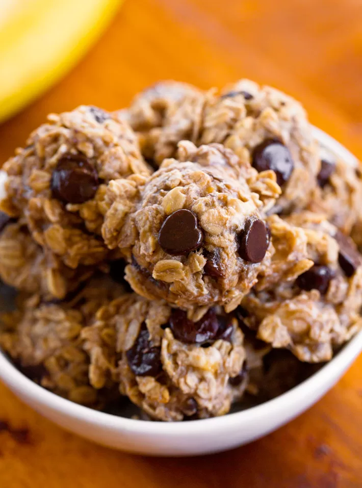 Banana Oatmeal Cookies - 3 Ingredient Recipe!