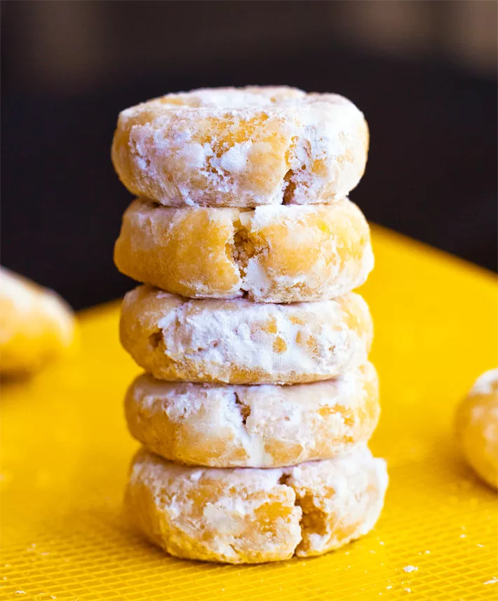 Lemon Cookies With Dried Flowers – Everyday Dishes