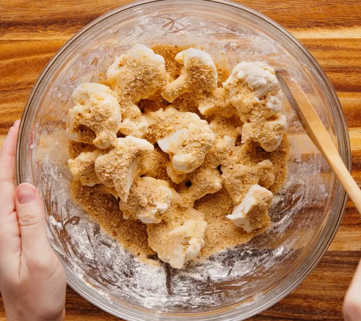 Baked Cauliflower With Breadcrumbs