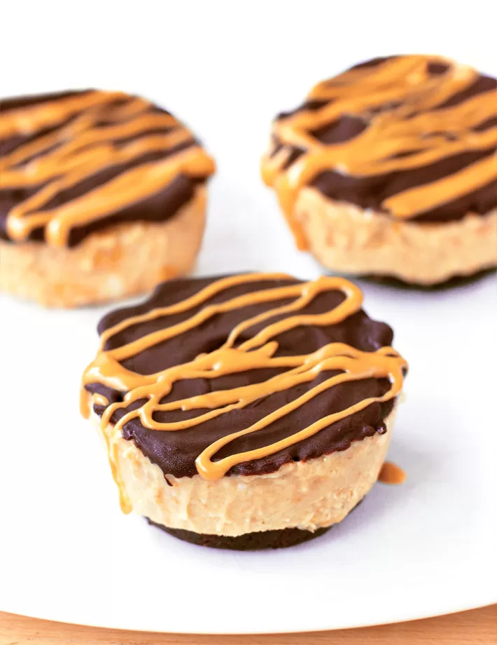 Mini Peanut Butter Cheesecakes