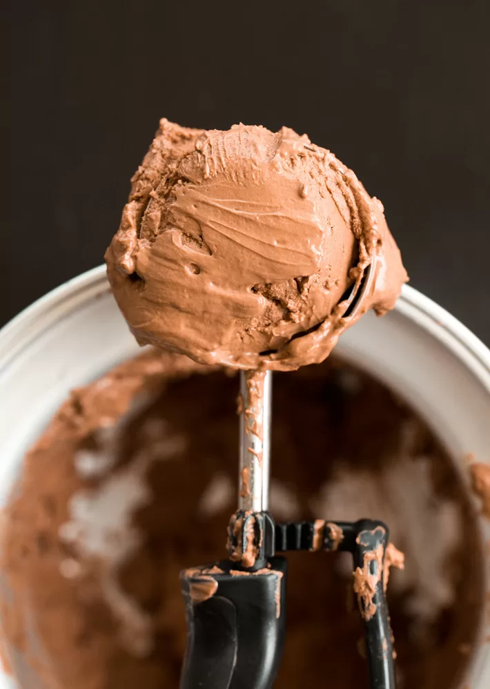 Ice Cream Scoop Of Frozen Yogurt jpg - Chocolate Frozen Yogurt - Creamy, Healthy Soft Serve Recipe!
