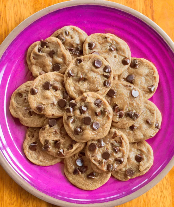 Coconut Oil Chocolate Chip Cookies