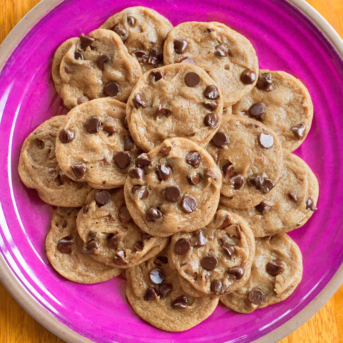 Butterless Chocolate Chip Cookies with Coconut Oil