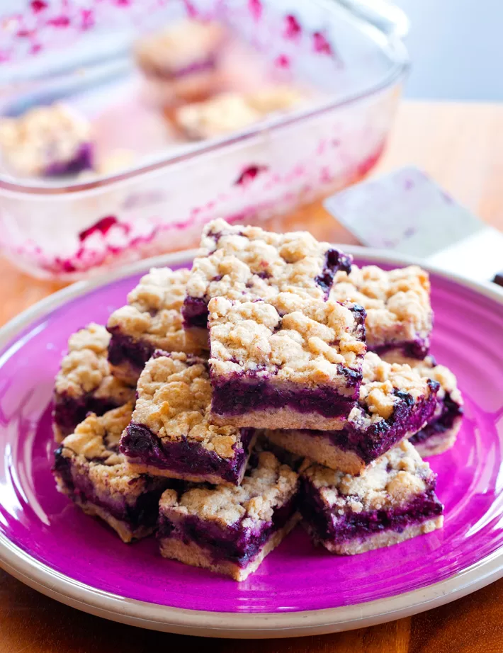 Healthy Blueberry Oatmeal Bars