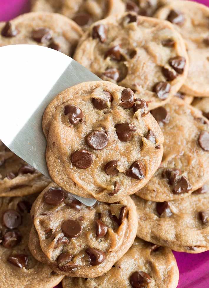 Butterless Chocolate Chip Cookies with Coconut Oil