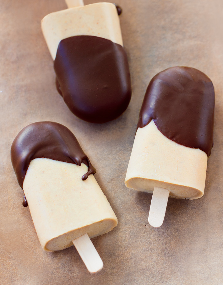 After School Snack Idea - Frozen Peanut Butter Banana Pops - Hey