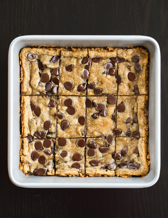 Tahini Chocolate Chip Cookie Bars