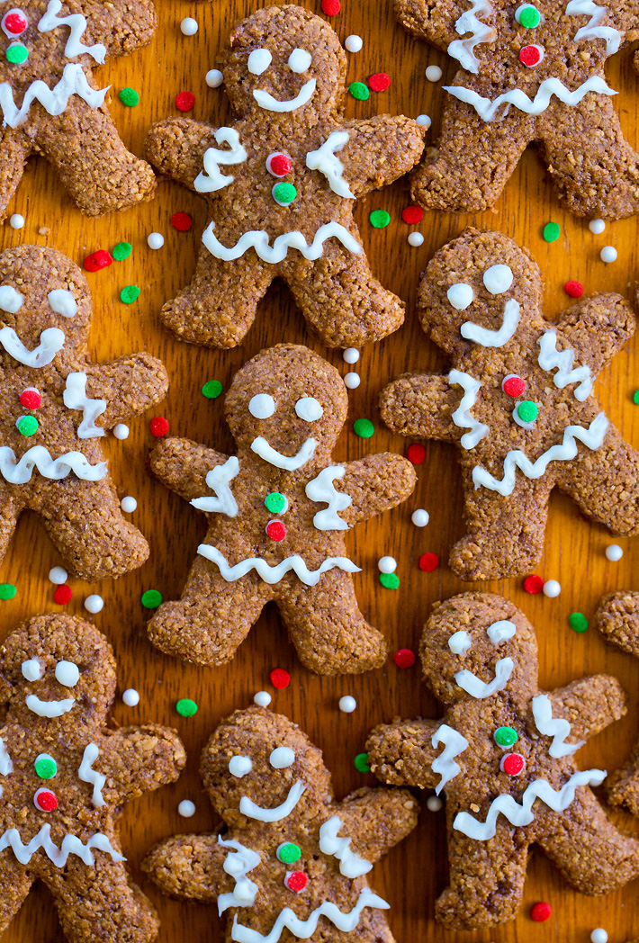 Iced Gingerbread Men Cookies Without Eggs
