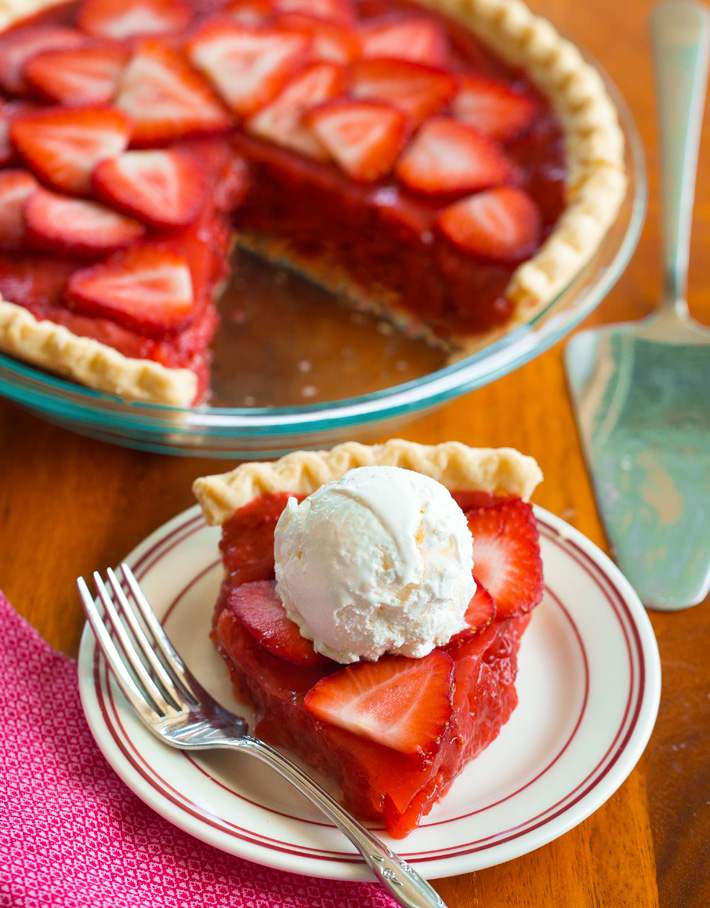Strawberry Fruit Pie With Cool Whip