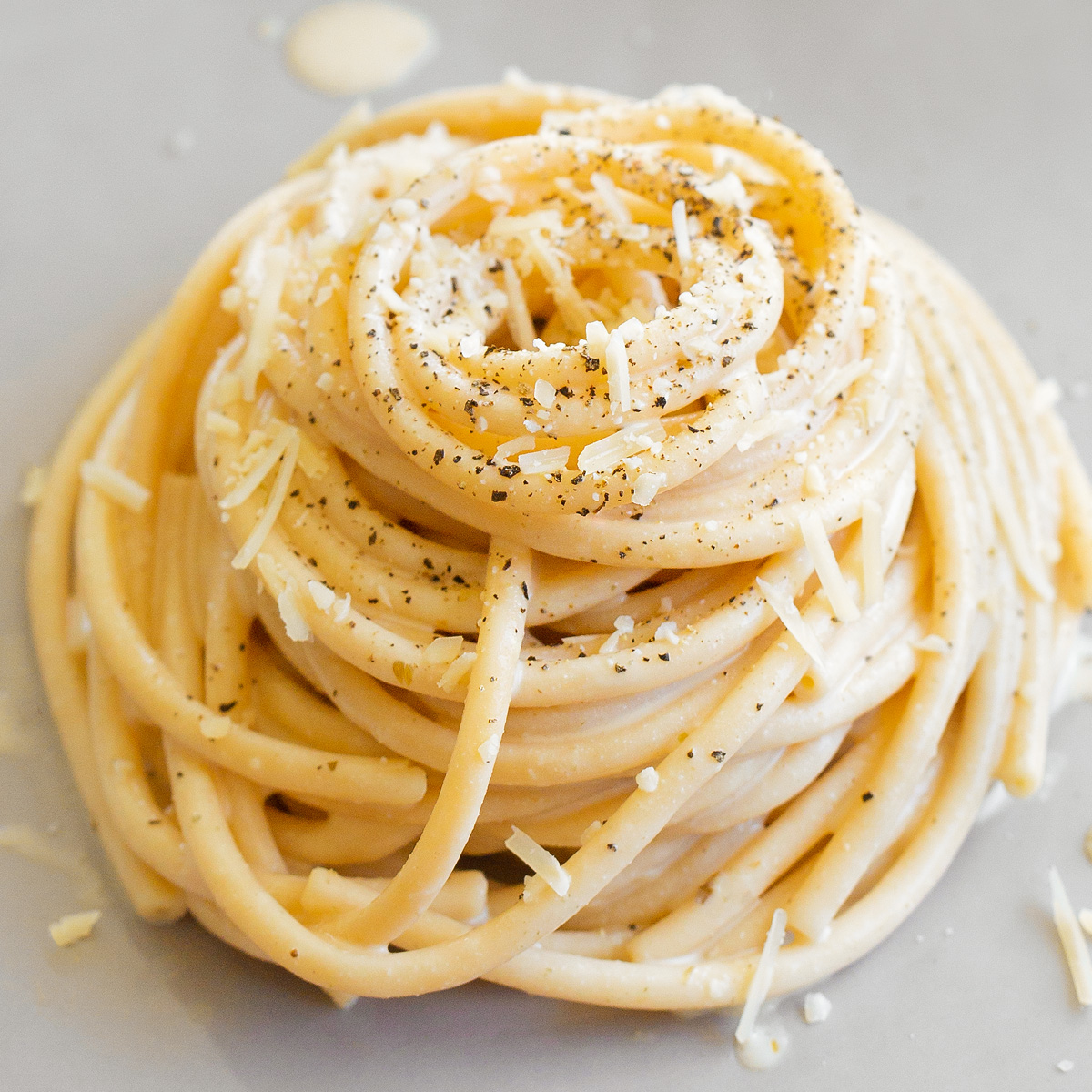 Vegan Cacio e Pepe Pasta Recipe - Health Fitness Design