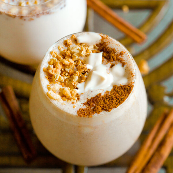 Cinnamon Roll Protein Shake