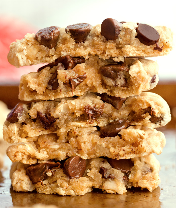 Chewy Oatmeal Cookies