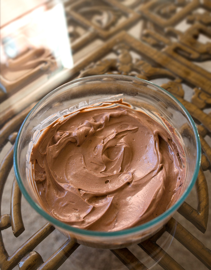 Healthy Dark Chocolate Protein Fluff (Xanthan Gum Free)