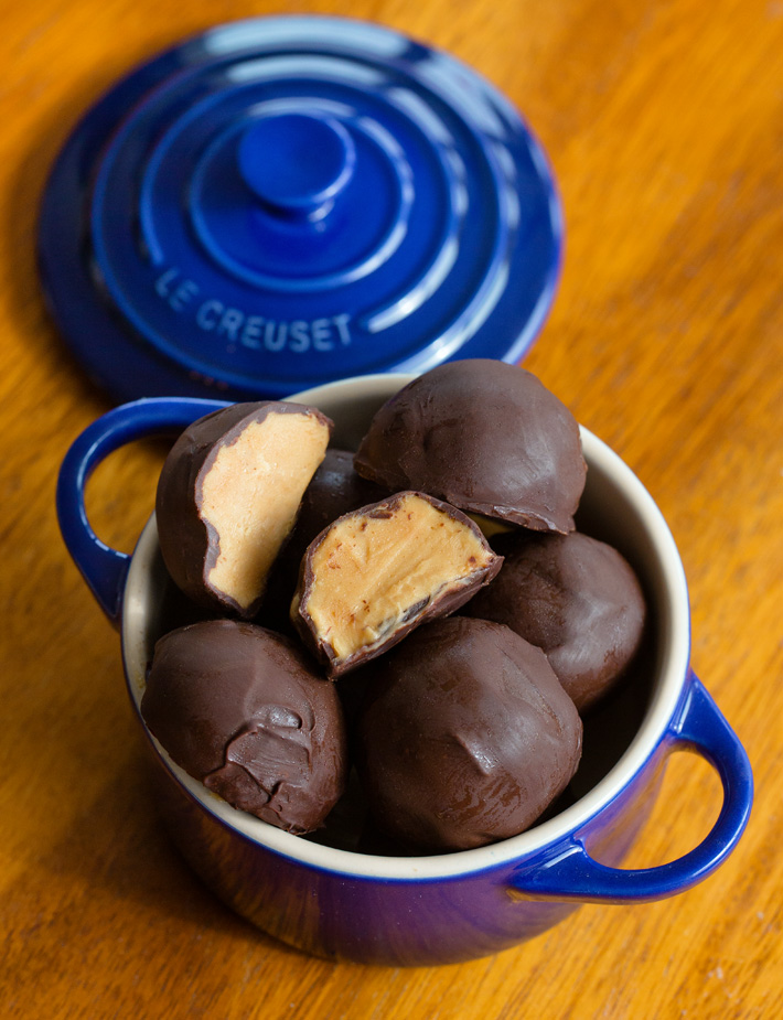 No Bake Peanut Butter Truffles