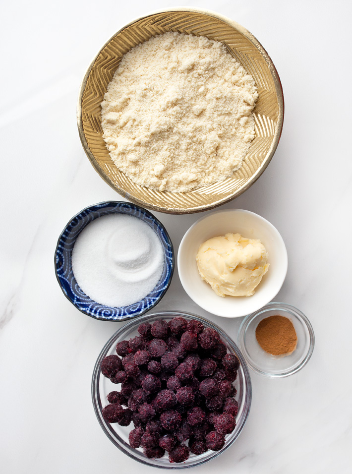 Keto Blackberry Cobbler Ingredients