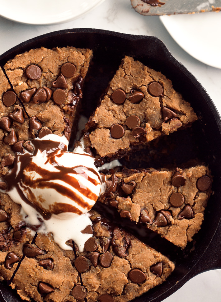 Cast Iron Chocolate Chip Cookie Pie Cast Iron Chocolate Chip Cookie Pie