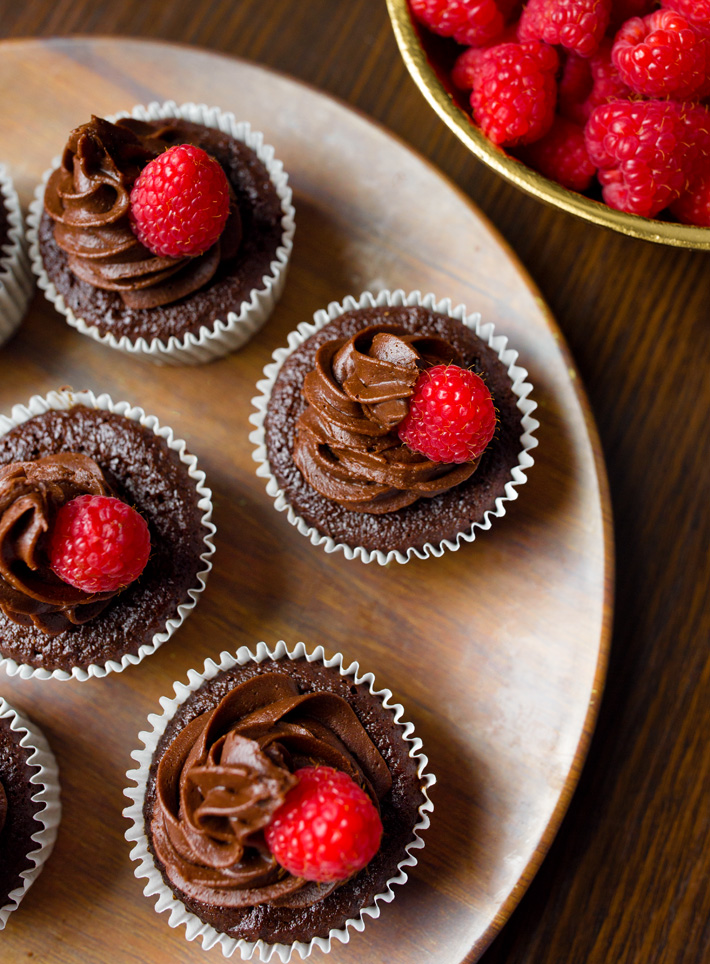 Whole Grain Vegan Chocolate Cupcakes