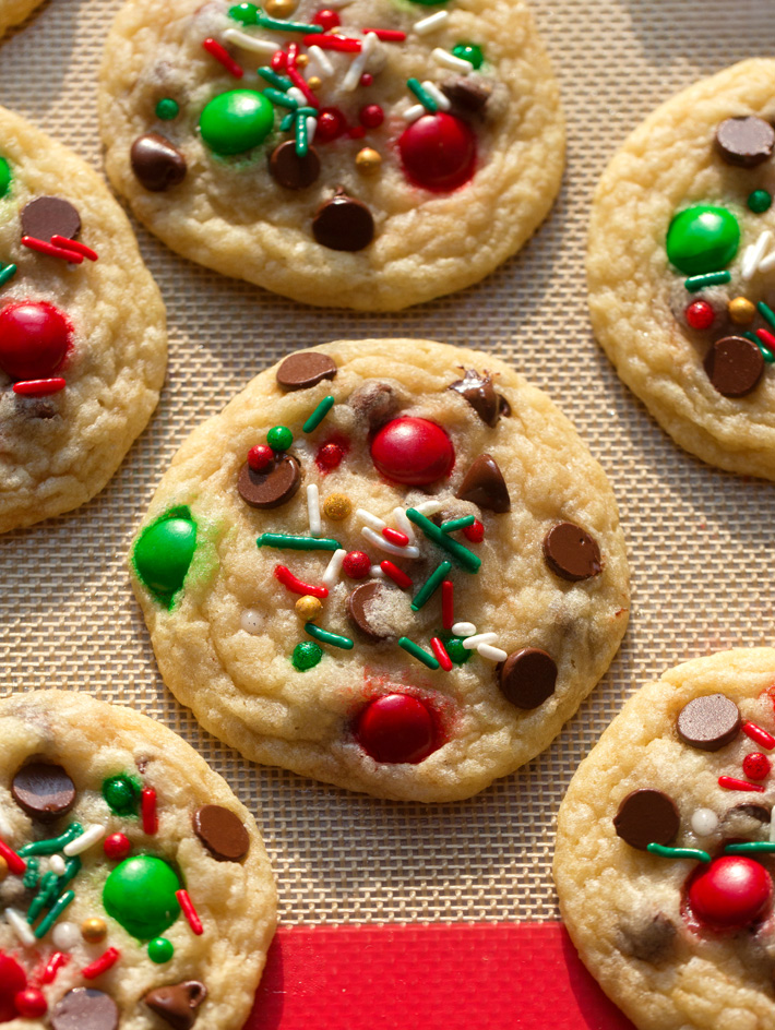 Vegan Christmas Chocolate Chip Cookies Vegan Christmas Chocolate Chip Cookies