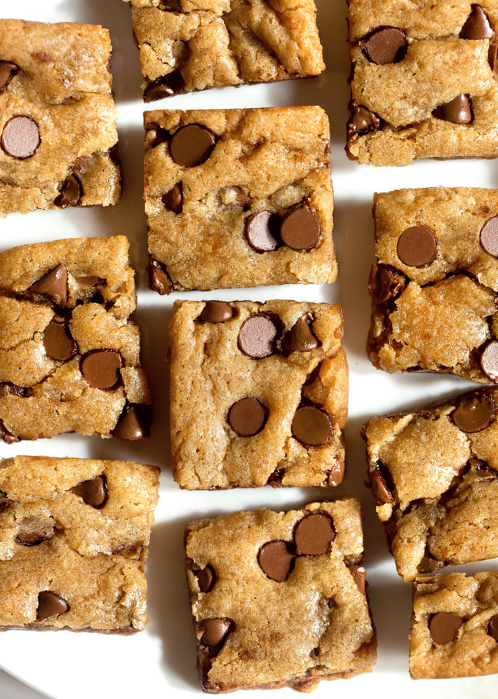 Easy Blondie Vegan Cookie Bars