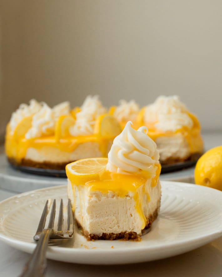 Healthy Lemon Cheesecake With Greek Yogurt