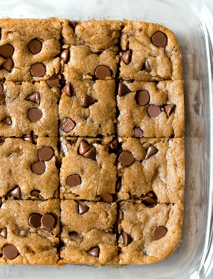Vegan Chocolate Chip Cookie Bars