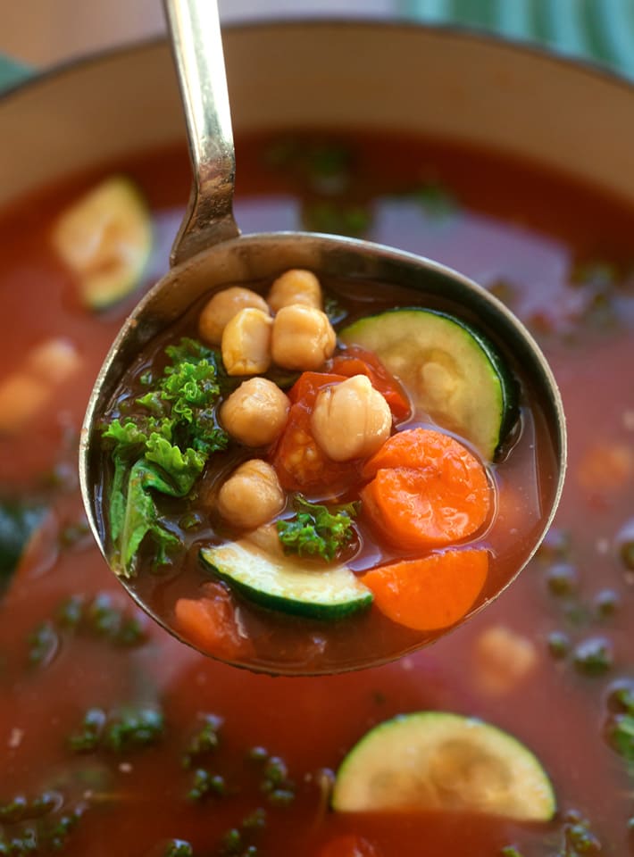 Carrot Tomato Kale Bean Veggie Soup