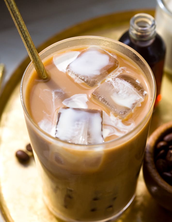 Vegan Iced Latte with Oatmilk