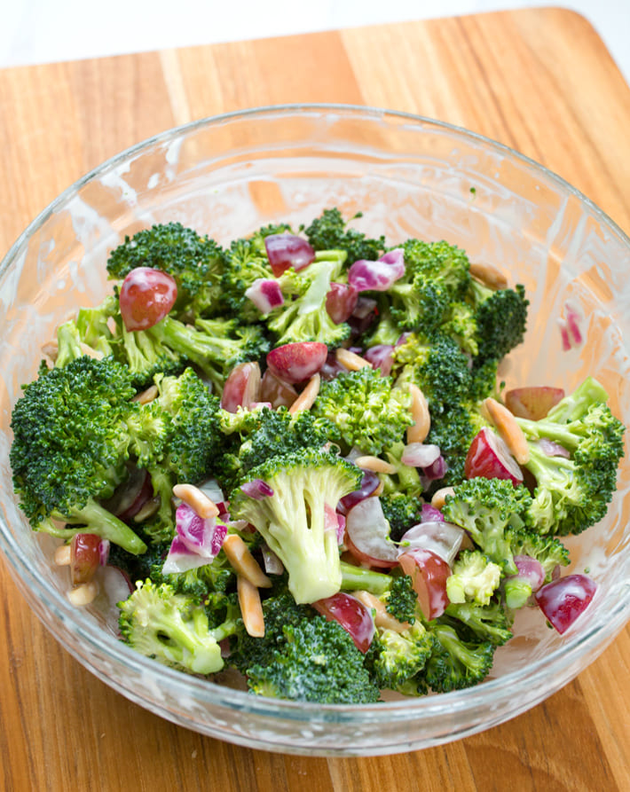 Broccoli Crunch Salad (Mayo Dressing) Broccoli Crunch Salad (Mayo Dressing)