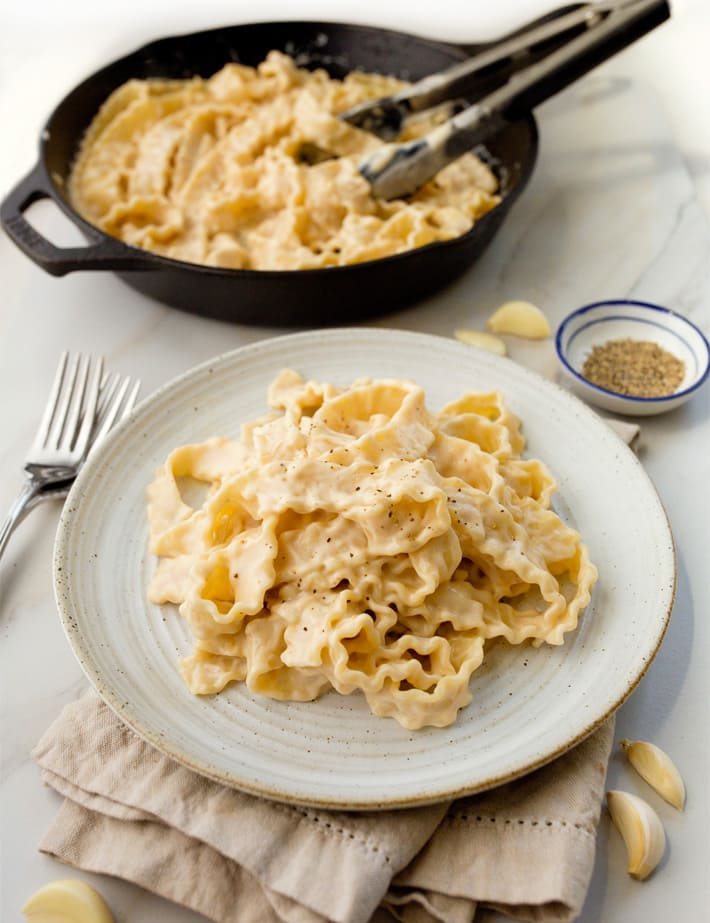 Creamy Vegan Noodles (Mafaldine Pasta) Creamy Vegan Noodles (Mafaldine Pasta)
