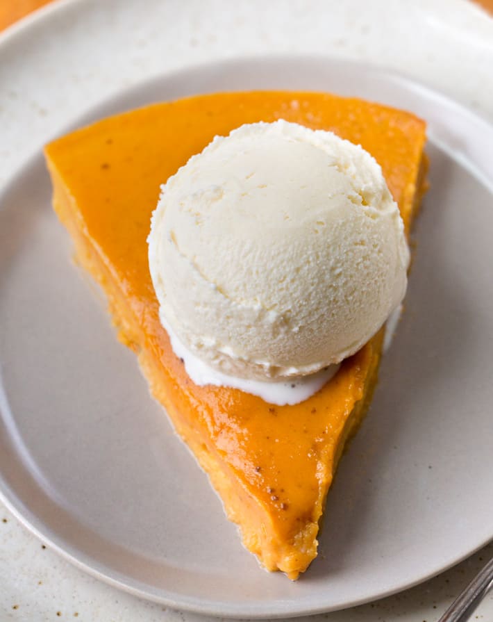 Slice Of Vegan Crustless Pumpkin Dessert Slice Of Vegan Crustless Pumpkin Dessert