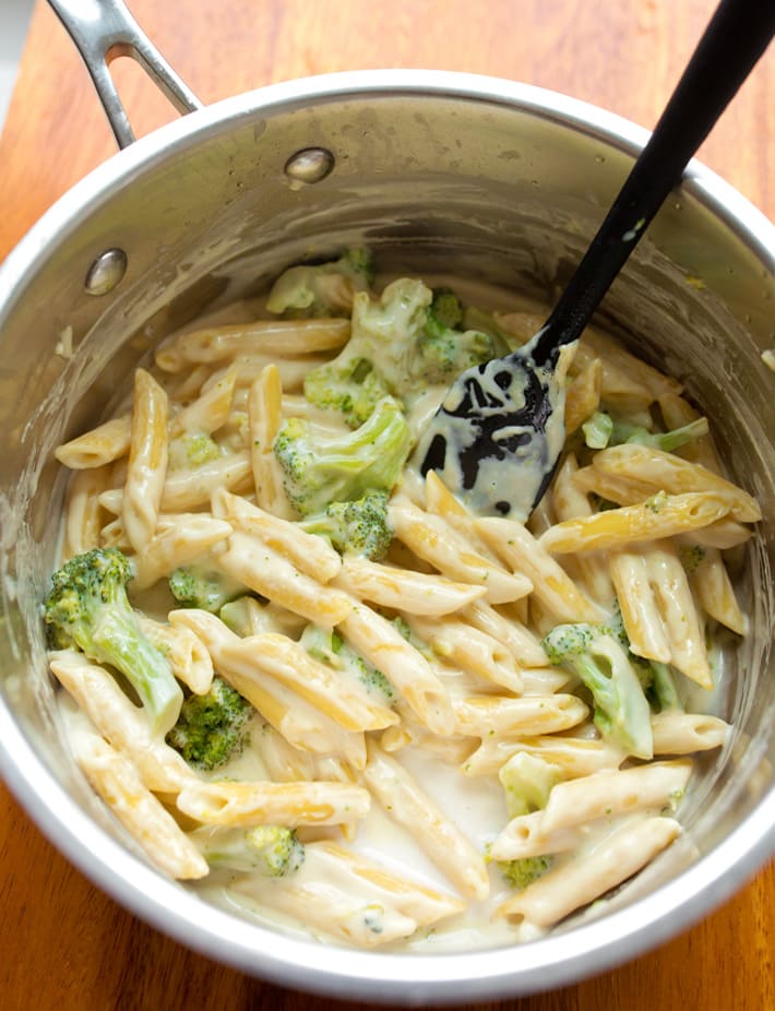 Vegan Pasta With Broccoli (Creamy Coconut Milk Sauce) Vegan Pasta With Broccoli (Creamy Coconut Milk Sauce)