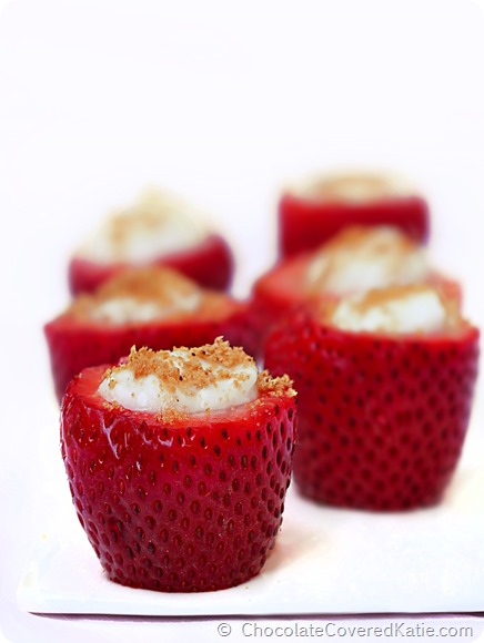 Cheesecake Stuffed Strawberries - Just 3 ingredients needed for these easy stuffed strawberries: https://chocolatecoveredkatie.com/2014/05/20/3-ingredient-stuffed-strawberries/