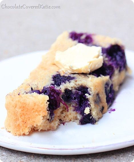 The recipe has a light texture somewhere between a muffin and a cake... and there's very little oil or sugar needed - from @choccoveredkt... It's decadent enough for dessert yet healthy enough for breakfast. https://chocolatecoveredkatie.com/2014/04/27/homemade-blueberry-muffin-cake-bread/