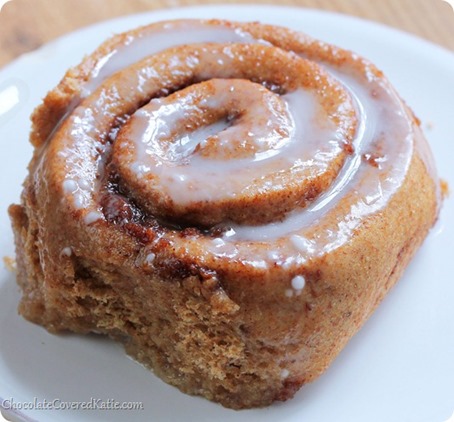 pumpkin stuffed cinnamon rolls