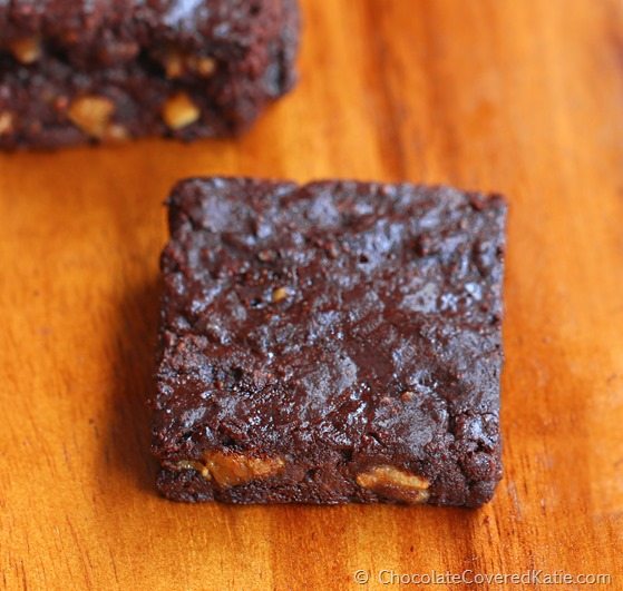 Halloween Brownies https://chocolatecoveredkatie.com/2014/10/23/butterfinger-brownies/