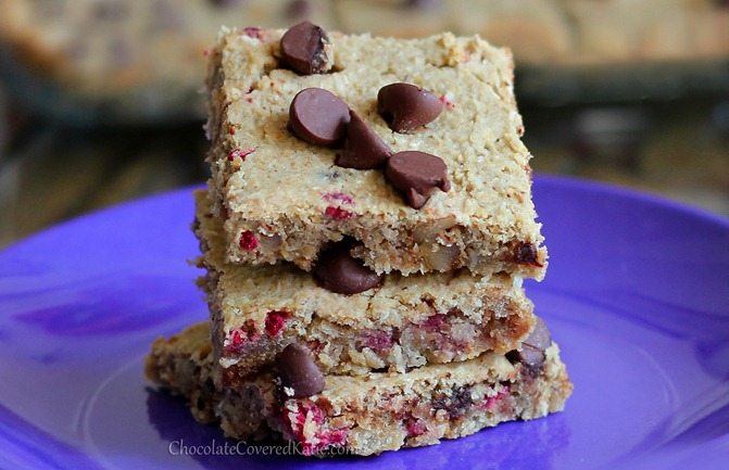 Chocolate-Chip Oatmeal Bars: https://chocolatecoveredkatie.com/2013/04/19/chocolate-chip-everything-bars/